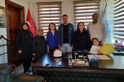 BAŞKANIN DOĞUM GÜNÜ KUTLANDI