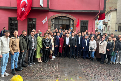 Ak Parti Uşak'ta parti içi temayül yoklamasını tamamladı