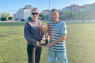Kanyon Spor'un Antrenörü Osman Güzel Güney Spor'da oyuncu olarak şampiyonluğu yaşadı