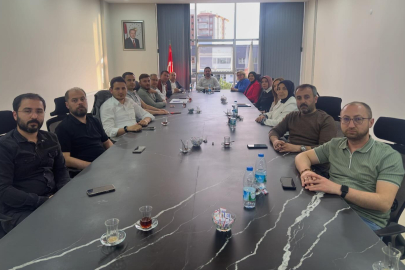 Ak Parti genel ve yerel gündemi değerlendirdi