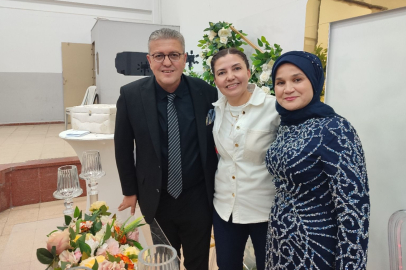 AYŞEGÜL SÖZVER OBALI ŞEVKET GÖK'ÜN MUTLU GÜNÜNDE YANINDAYDI