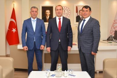 BANAZ'IN ESKİ VE YENİ İLÇE MİLLİ EĞİTİM MÜDÜRLERİ HALİL YÜCEL'İ ZİYARET ETTİ
