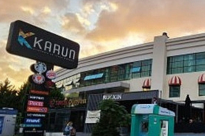 KARUN AVM AYNI GÜN HEM KAPANDI HEM AÇILDI