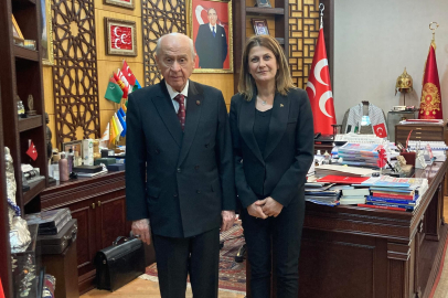 MHP Banaz Eski İlçe Başkanı Emine Bulut'tan devir sonrası teşekkür açıklaması