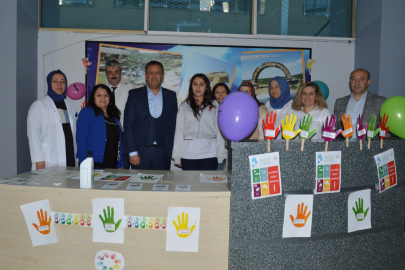 Uşak Eğitim ve Araştırma Hastanesinde El Hijyeni standı açıldı