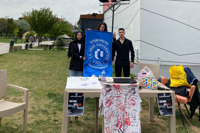 UŞAK ÜNİVERSİTESİ ÖĞRENCİLERİNDEN KADINA ŞİDDETE HAYIR ETKİNLİĞİ