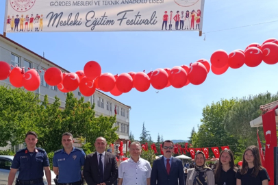 MANİSA GÖRDES’TE MESLEKİ EĞİTİM FESTİVALİ DÜZENLENDİ