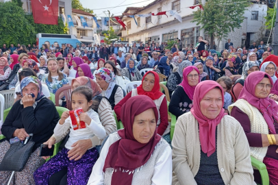 İLK DEFA DÜZENLENEN GÖRDES KAYACIK KÜLTÜR ŞENİLĞİ ÇOŞKULU GEÇTİ