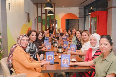 İl Milli Eğitim Müdürü Halil YÜCEL Anneler Okuyor Etkinliğindeydi