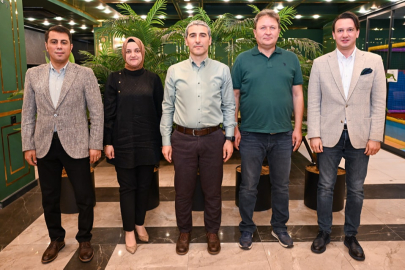 NACİ AKTAŞ TAYİNİ ÇIKAN VALİ YARDIMCISI VE KAYMAKAMLARLA VEDALAŞTI