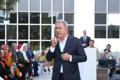 MİLLİ SAVUNMA ESKİ BAKANI  AK PARTİ MİLLETVEKİLİ HULUSİ AKAR UŞAK'TAYDI