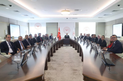 Uşak Milletvekili İsmail Güneş Sağlık Bakanlığı Değerlendirme Toplantısına katıldı