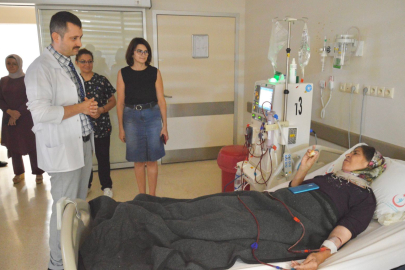 YENİ BAŞHEKİM MESUT SAKA DİYALİZ HASTALARINI ZİYARET ETTİ