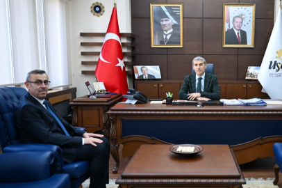 Uşak'ın yeni il müftüsü Mesut Harmancı Vali Aktaş'ı ziyaret etti