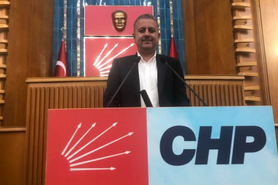 ÜMİT AKBEL CHP UŞAK MERKEZ İLÇE BAŞKANI SEÇİLDİ