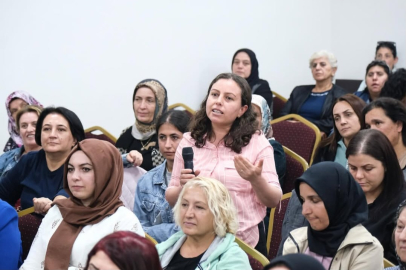 AK PARTİ UŞAK İL KADIN KOLLARI DANIŞMA MECLİSİ TOPLANDI