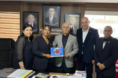 MHP Eşme İlçe Başkanı Kadir Şahin İzmir'de