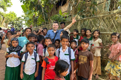 Fahrettin Tuğrul Bangladeş'de