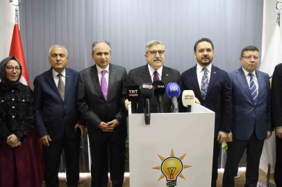 AK Parti Genel Başkan Yardımcısı Yayman Uşak’ta açıklamalarda bulundu