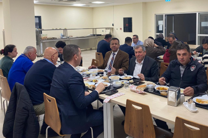 Sağlık İl Müdürlüğü Ekibi İftarı Sivaslı Hastanesinde Yaptı