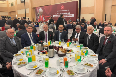MHP Uşak İl ve İlçe Başkanları Ankara'da İftar Toplantısına Katıldı