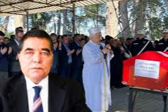 Uşak'ta da görev yapan 72 yaşında hayatını kaybeden emekli vali yardımcısı son yolculuğuna uğurlandı