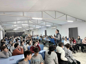 Denizli’de 890 öğrenci ve öğretmene siber güvenlik eğitimi verildi