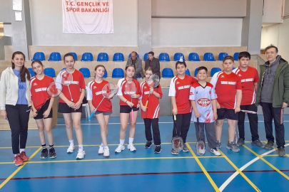 ULUBEY BADMİNTON TAKIMI MUĞLA'DA UŞAK'I TEMSİL EDECEK