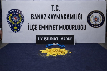 Banaz’da Devriye Görevindeki Bekçiler 208 İçimlik A4 Ele Geçirdi...