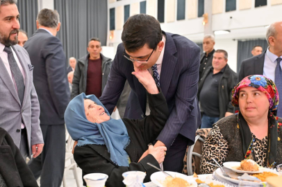 Uşak Valisi Serdar Kartal İftarı Banaz'da Şehit Aileleriyle Birlikte Yaptı