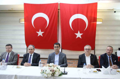 Uşak protokolü bayramlaşma töreninde buluştu