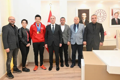 Uşak İl Milli Eğitim Müdürü Halil YÜCEL Eymen Özdemir'i Misafir Etti