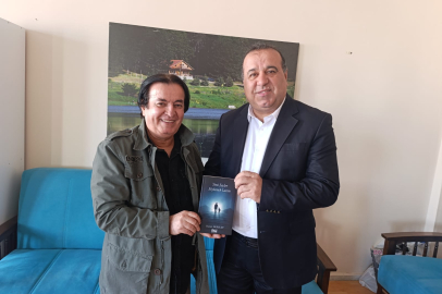 Eğitimci, Şair ve Yazar Turan Akbulut’tan Yeni Eser: "Yeni Şeyler Söylemek Lazım"