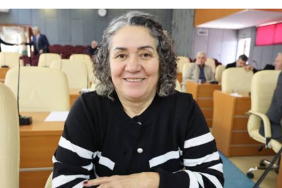 Uşak'ta İl Genel Meclisi Yeni Başkanı Aynur Yurtsever Oldu