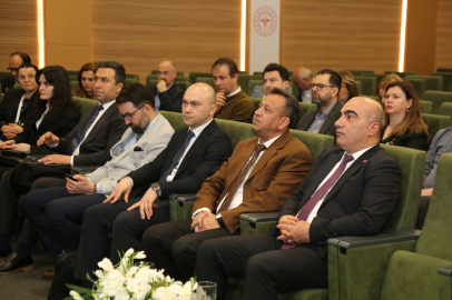 Sağlıkta REDES 2026 Saha Çalışmaları ile ilgili bölge toplantısına Uşak Sağlık Ekibi de katıldı