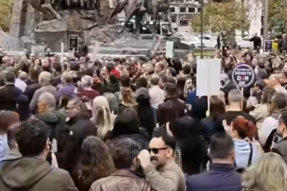 Okullarda şiddete tepki! Uşak'ta eğitim sendikalarından 'yeter' çağrısı