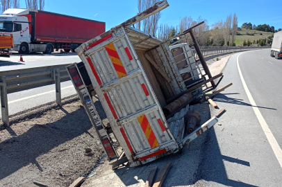 Uşak-Afyon Karayolunda Feci Kaza: 1 Ölü...