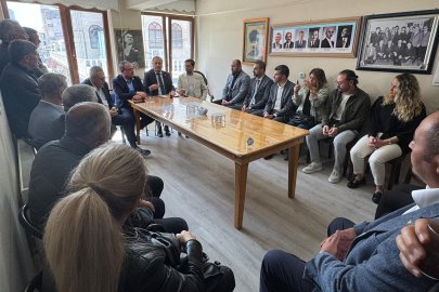 EŞME'DE BELEDİYE BAŞKAN VEKİLİ KİM OLACAK TOPLANTISI