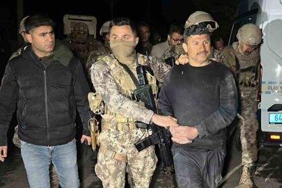 Uşak’ta görev başındaki polis ekiplerine pompalı tüfekle ateş açıldı: 2 polis yaralandı