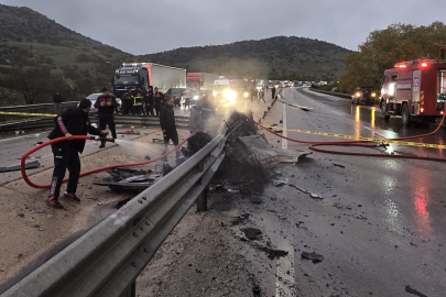 Bariyerlere çarparak yanan otomobilin sürücüsü feci şekilde can verdi