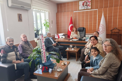 MHP EŞME TEŞKİLATI DAMLA UYSUN'A HAYIRLI OLSUN ZİYARETİ YAPTI