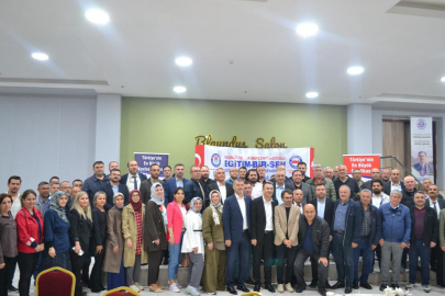 Eğitim-Bir-Sen Uşak Genişletilmiş İl Divan Kurulu Toplantısı Gerçekleştirildi