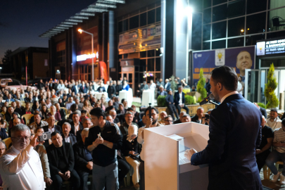 Ak Parti Uşak'ta Arefe Akşamı Bayramlaştı