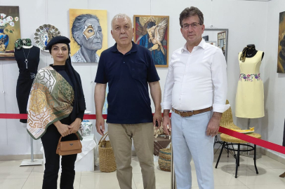 Yazarımız Nebi Telaşe Milas Halk Eğitim Merkezi Yıl sonu Karma Sergisindeydi