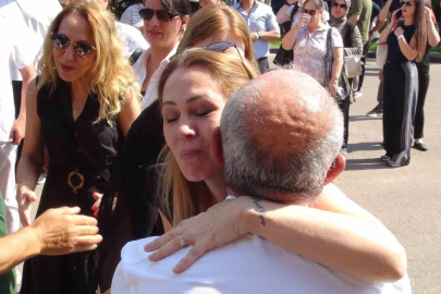 Manisa’da Ferdi Zeyrek vefatının birinci yılında anıldı
