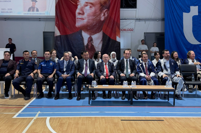 Ulubey Meslek Yüksek Okulu Mezuniyet Töreni Ulubey Kapalı Spor Salonu’nda Yapıldı